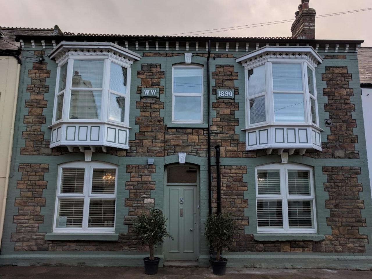 Lion House Bed & Breakfast With Restaurant Combe Martin Eksteriør bilde